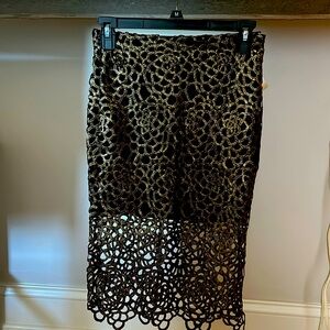Akira NEW mini / midi skirt - Black with gold overlay size Small